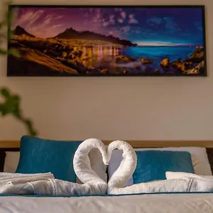  Apartament Exclusive With A View Of Castle And Vltava River
